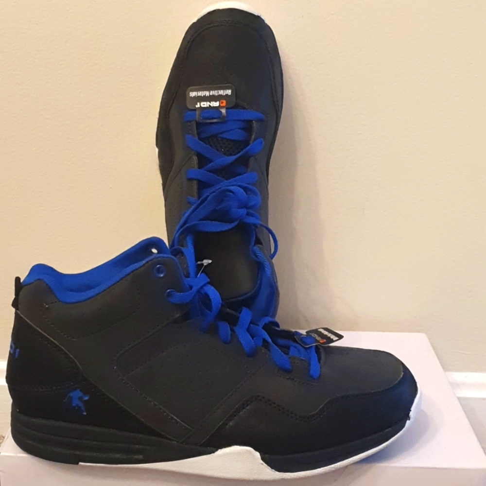 Mens AND1 sneakers